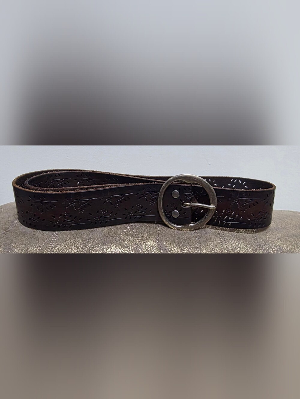 Dark Brown Floral Cutout Buckle Belt Size MEDIUM NWOT